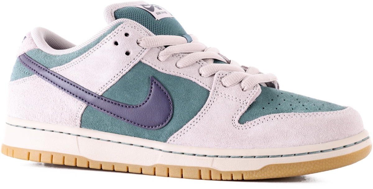 Nike SB Dunk Low Pro by Nike