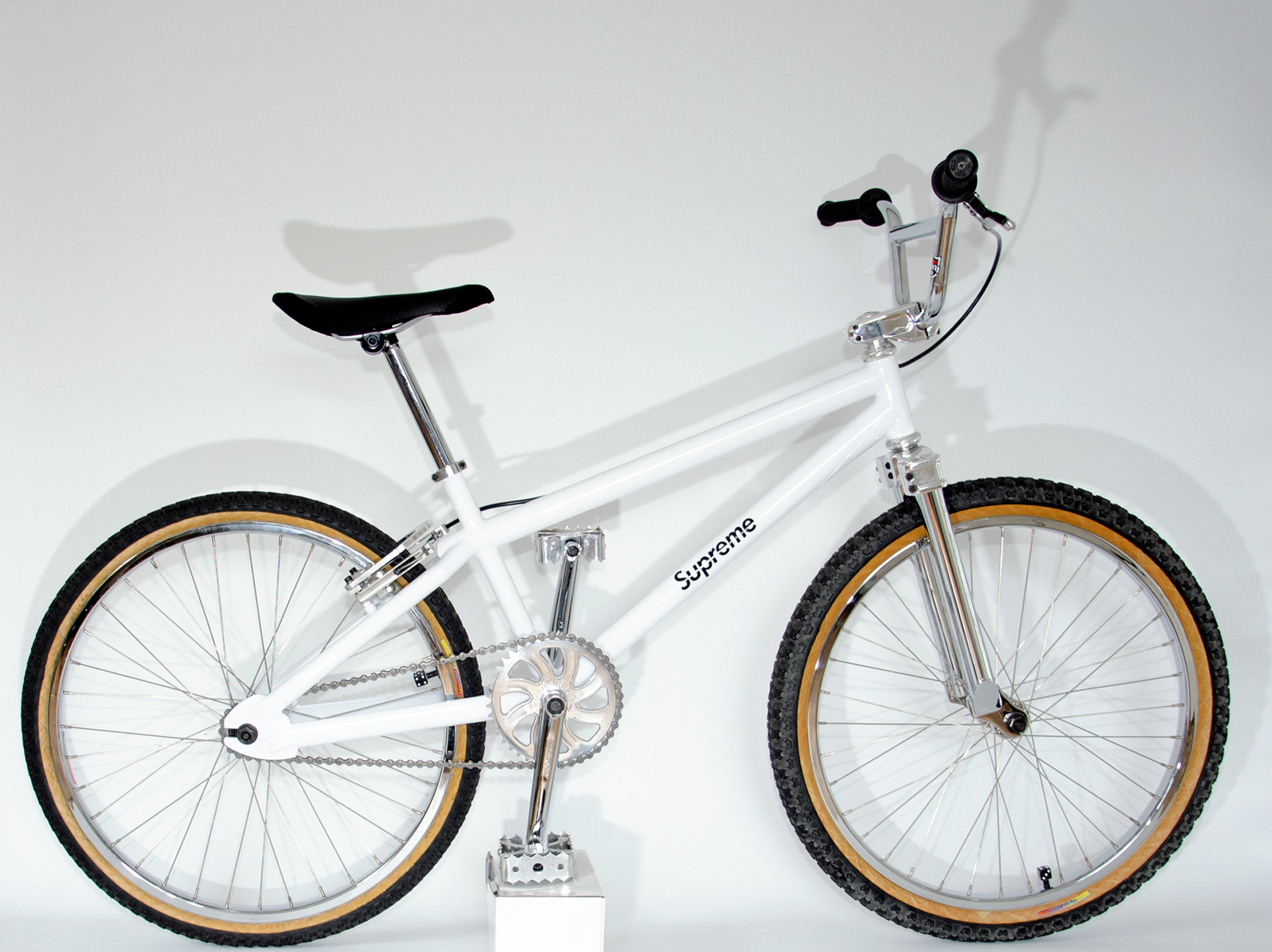 Supreme x Brooklyn Machine Works 24" BMX Cruiser