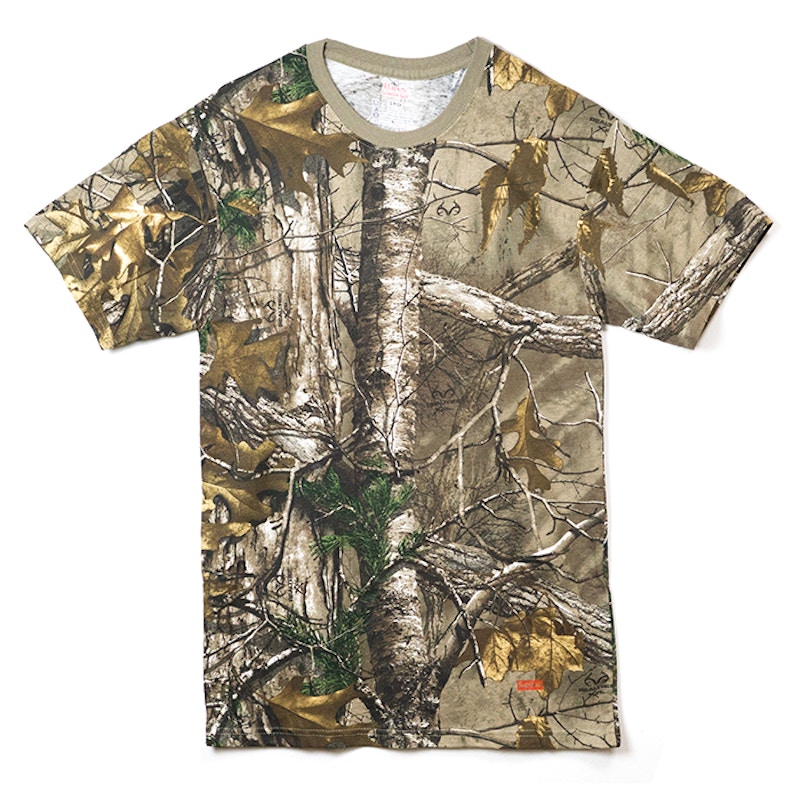 Supreme x Hanes Realtree Tagless Tees (2 Pack)