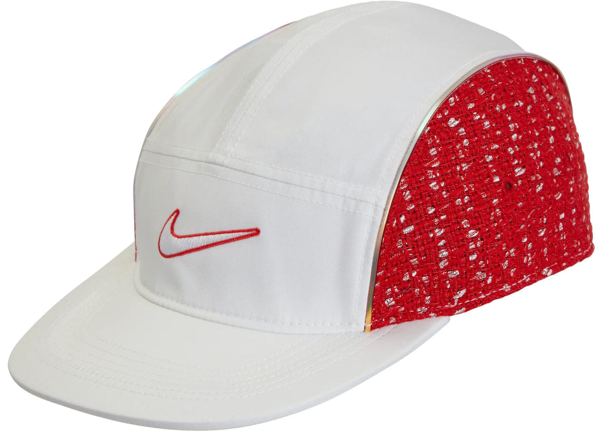Supreme x Nike Bouclé Running Hat