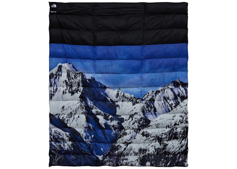 Supreme x The North Face Wawona Blanket